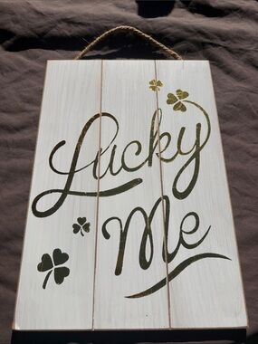 Lucky Me Hanging Plaque in Metallic Green - Rustic White Background